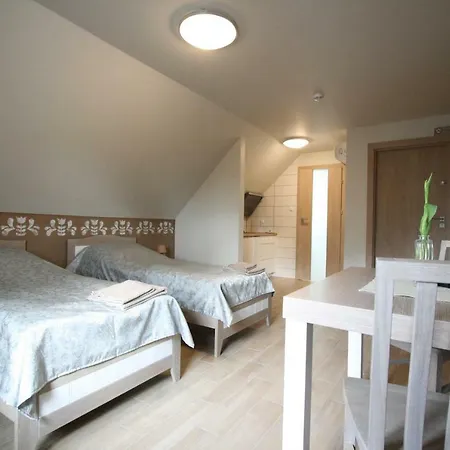 Cameleon Δωμάτια σε οικογενειακή κατοικία Słupca