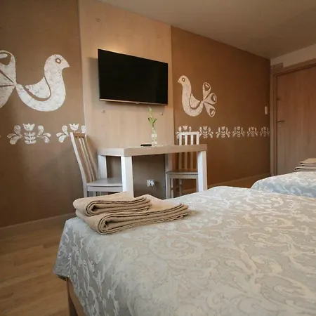 Cameleon Homestay *